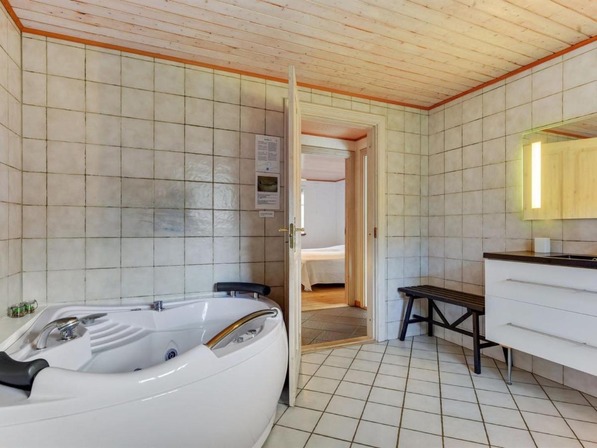 Holiday Home Iiro - 2-5Km From The Sea In Western Jutland By Interhome Rømø Kirkeby Exterior foto
